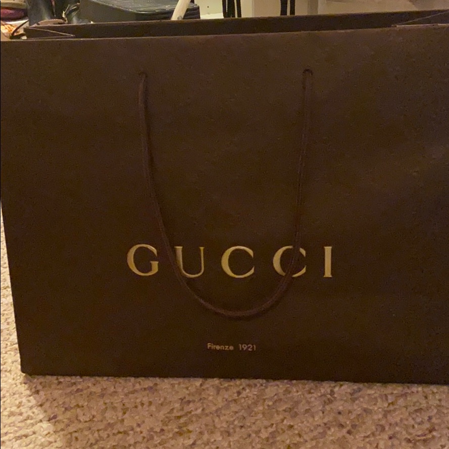 Gucci New Authentic Medium Paper Shopping Bag
